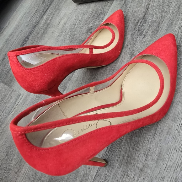 Jessica Simpson Bold Red Heels - Picture 4 of 7